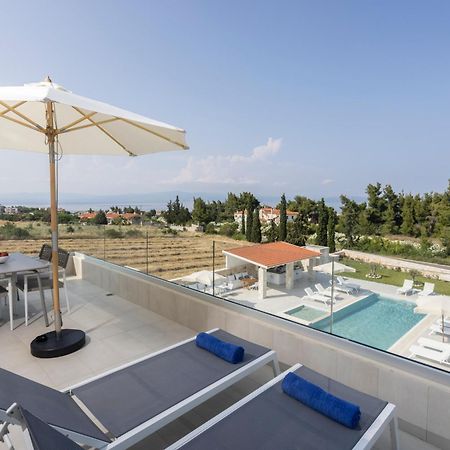Anna Mare Luxury Apartments 阿菲托斯 外观 照片