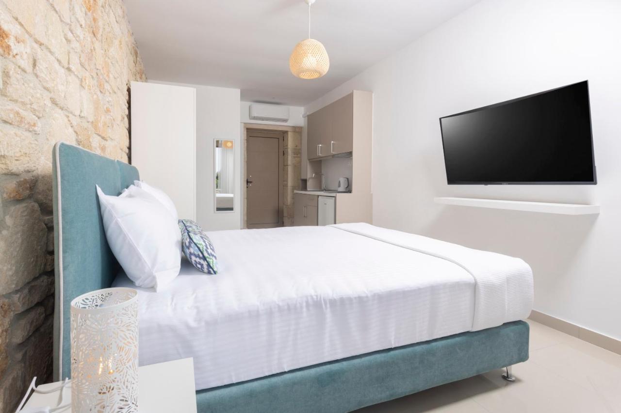 Anna Mare Luxury Apartments 阿菲托斯 外观 照片