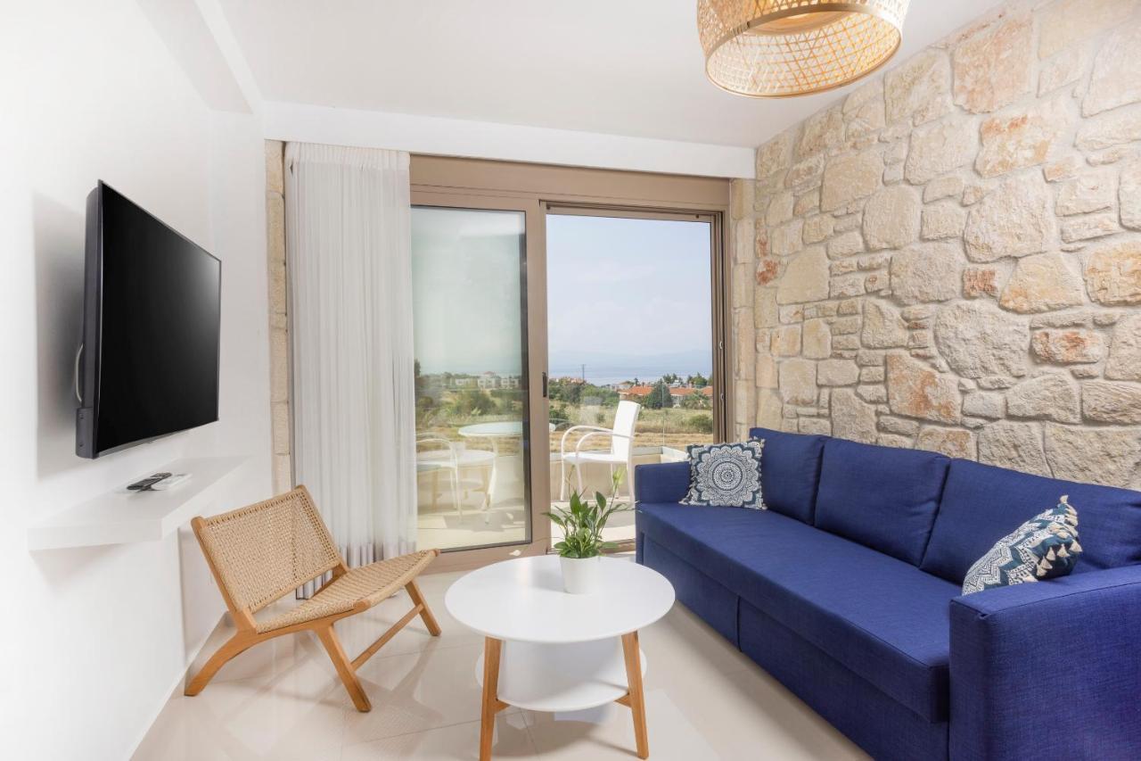 Anna Mare Luxury Apartments 阿菲托斯 外观 照片